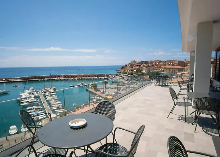 Hotel La Scogliera Marina di Camerota